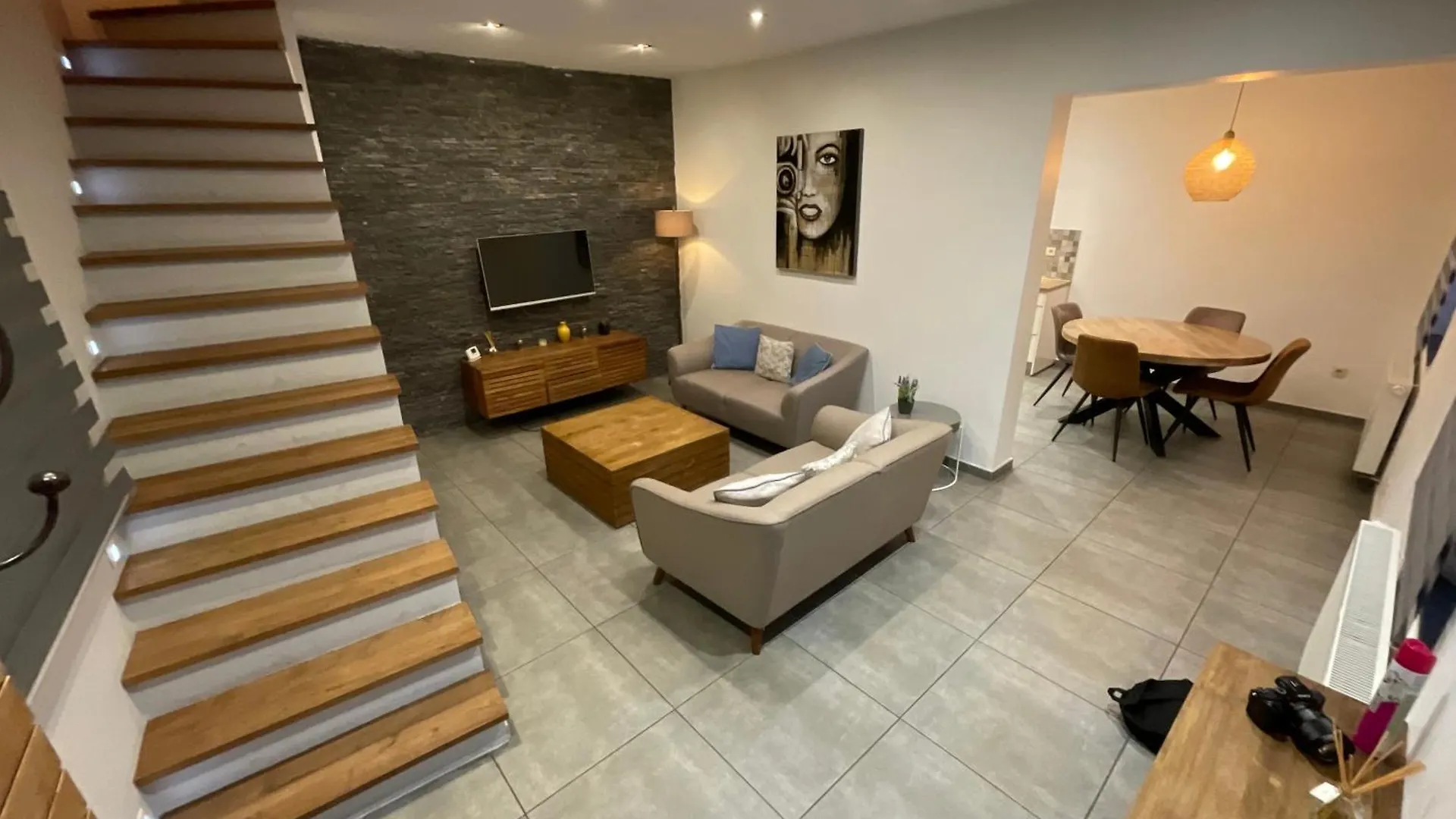 Maison 3 Chambres Proximite Aeroport Et Grand Axes contacts